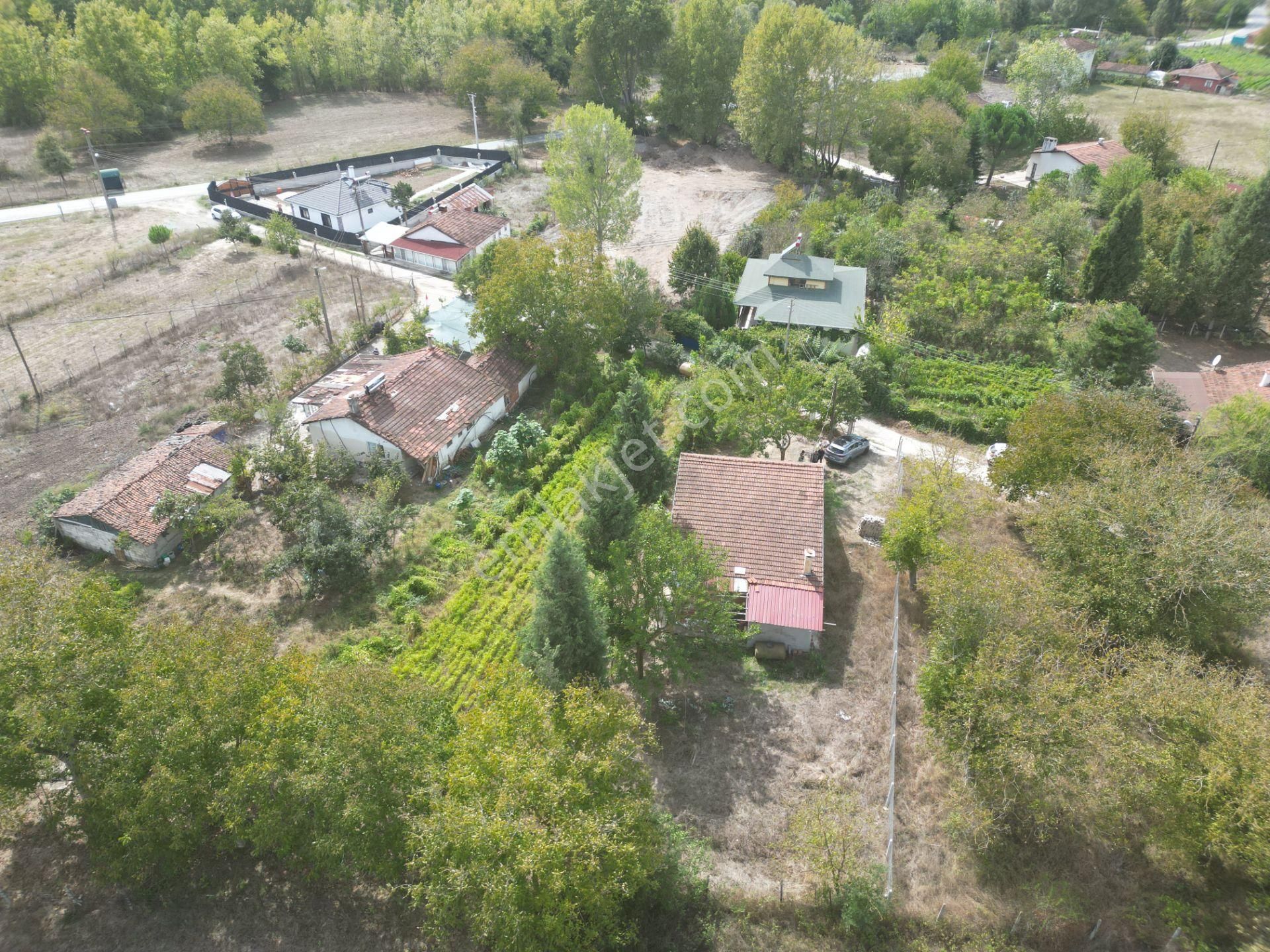 Kocaeli Karamürsel Yalakdere Valideköprü Satılık Müstakil Ev Ve Arsası - Görsel 7