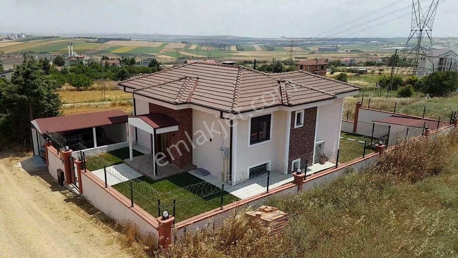 Silivri Çanta Sancaktepe Satılık Villa ÇANTA SANCAKTEPEDE 500 M2 ARSA İÇERİSİNDE SATILIK VİLLA  