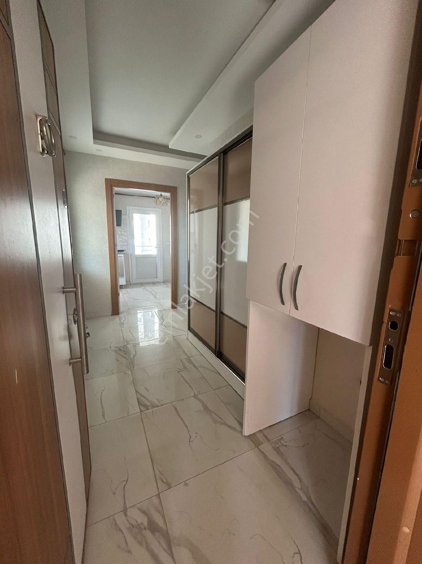 Sarıçam Gültepe Satılık Daire 1+1 ÇİFT BANYOLU 65 m2GENİŞ OTURUMLU ÇİFT BALKONLU İSKANLI SATILIK DAİRE