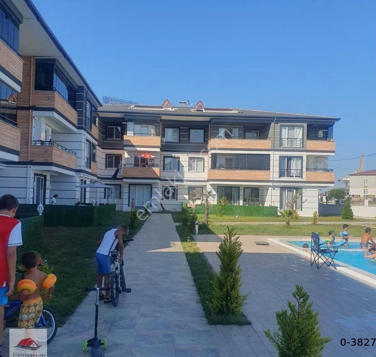 Süleymanpaşa Kumbağ Satılık Daire KUMBAĞ DA 2+1 HAVUZLU SİTE DE 3. KAT SATILIK SIFIR DAİRE