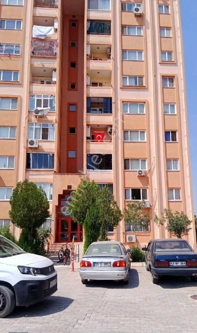 Torbalı Bahçelievler Kiralık Daire BAHCELIEVLER TOKIDE 3+1 DOGALGAZLI ARAKAT KIRALIK DAIRE