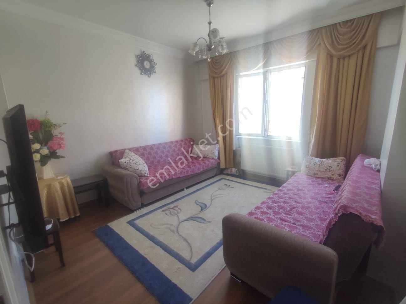 Şehitkamil Seyrantepe Satılık Daire SEYRANTEPE MERKEZİ KONUMDA 3+1 SATILIK DAİRE