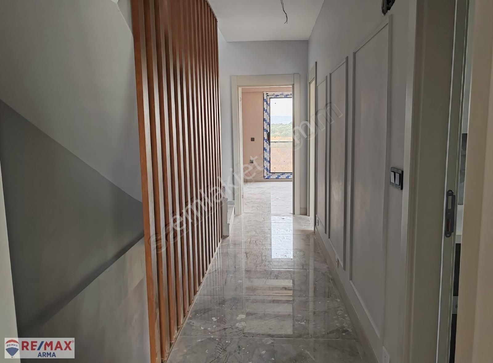 Torbalı Ayrancılar Satılık Villa İzmir Ayrancılarda Satılık 5+1 Triplex Villa