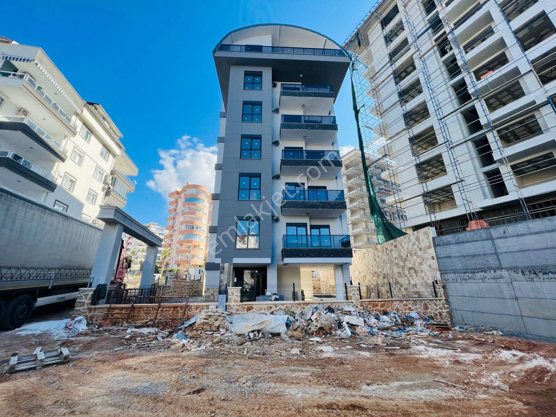 Alanya Tosmur Satılık Daire  ALANYA TOSMUR DA DENİZE 200 METRE MESAFEDE 2+1 YENİ DAİRE