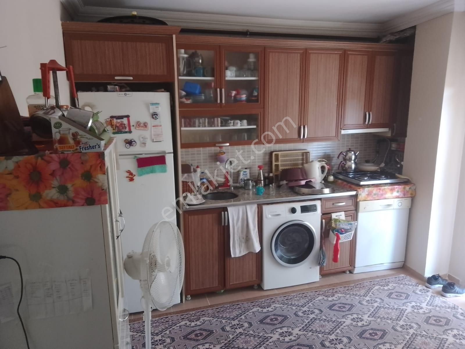 Turgutlu Selvilitepe Satılık Daire  AĞABEY GAYRİMENKUL DEN SELVİLİTEPE MAHALLESİNDE SATILIK DAİRE