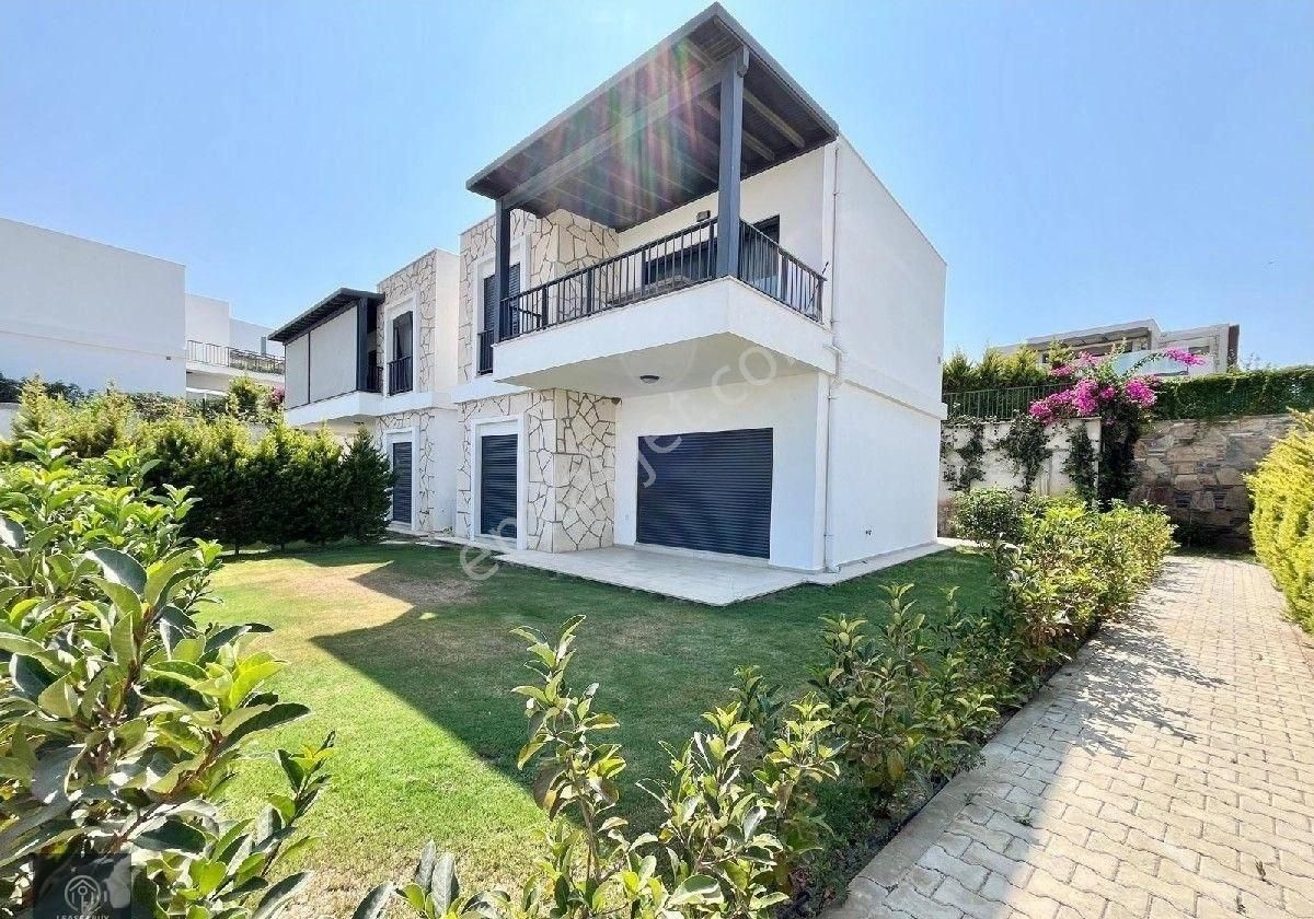 Bodrum İslamhaneleri Satılık Daire Bodrum Bağla'da site içinde 2+1 Bahçe Katı