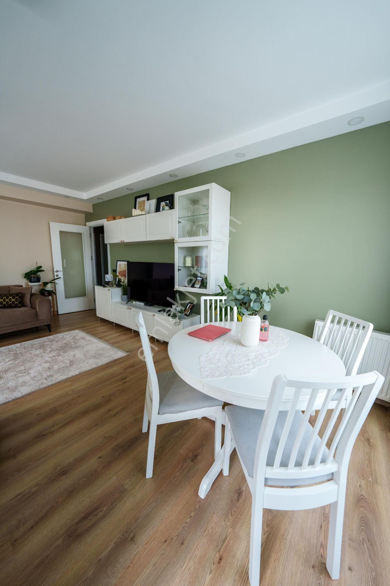 Balcıoğlundan Kartaltepe Mah. Paşa Evlerinde Sitesinde Satılık 3+1 Daire - Görsel 3