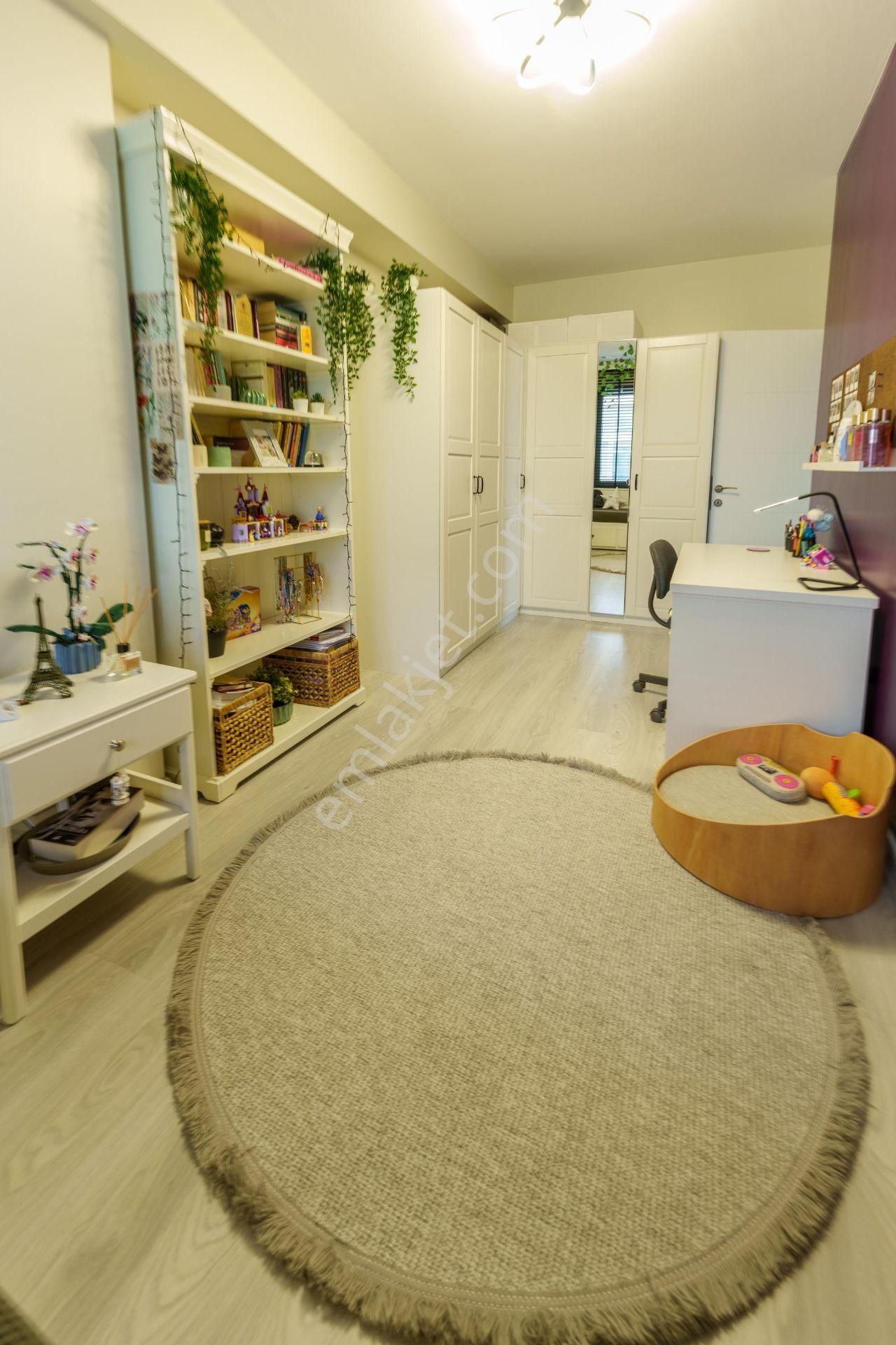 Balcıoğlundan Kartaltepe Mah. Paşa Evlerinde Sitesinde Satılık 3+1 Daire - Görsel 10