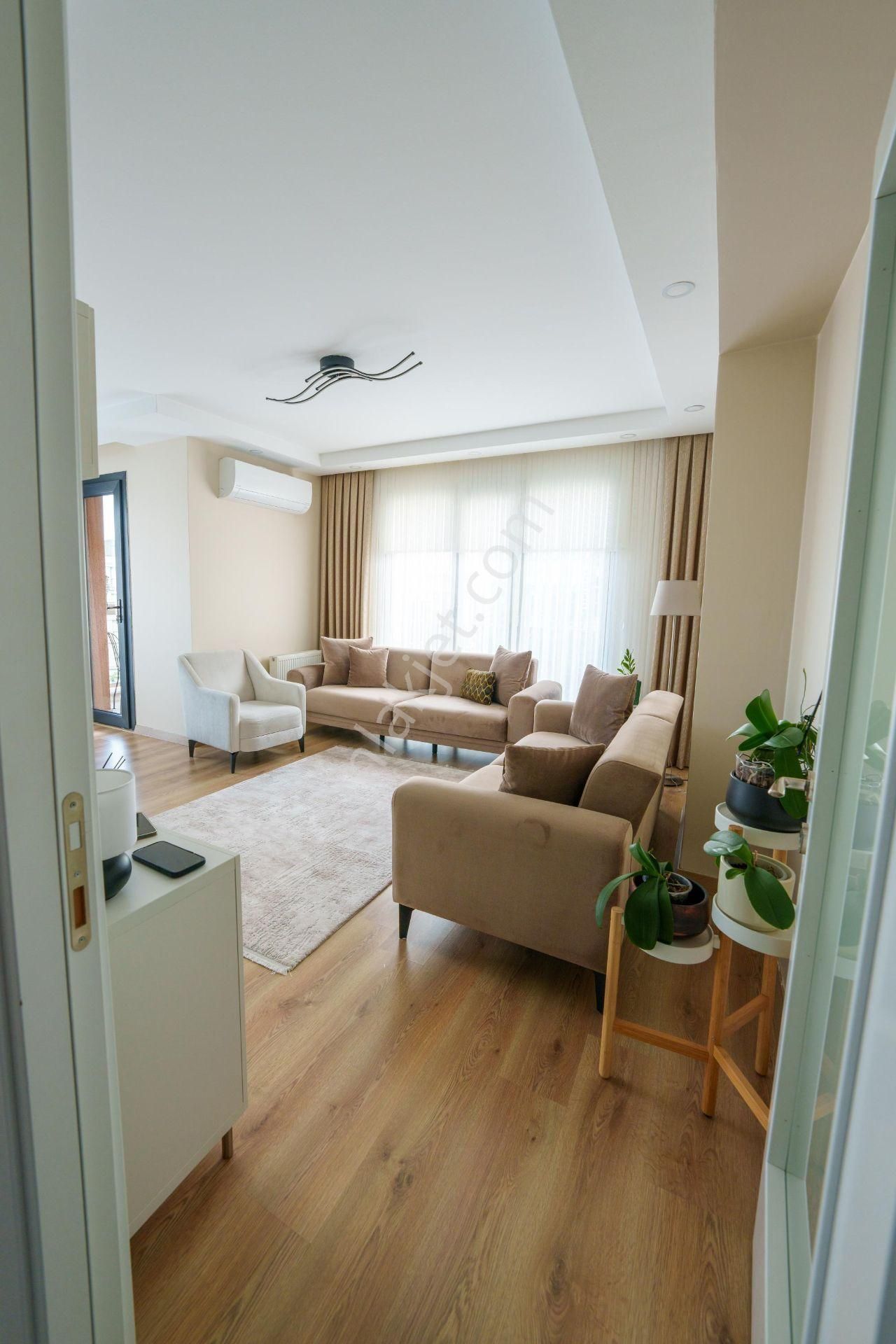 Balcıoğlundan Kartaltepe Mah. Paşa Evlerinde Sitesinde Satılık 3+1 Daire - Görsel 2