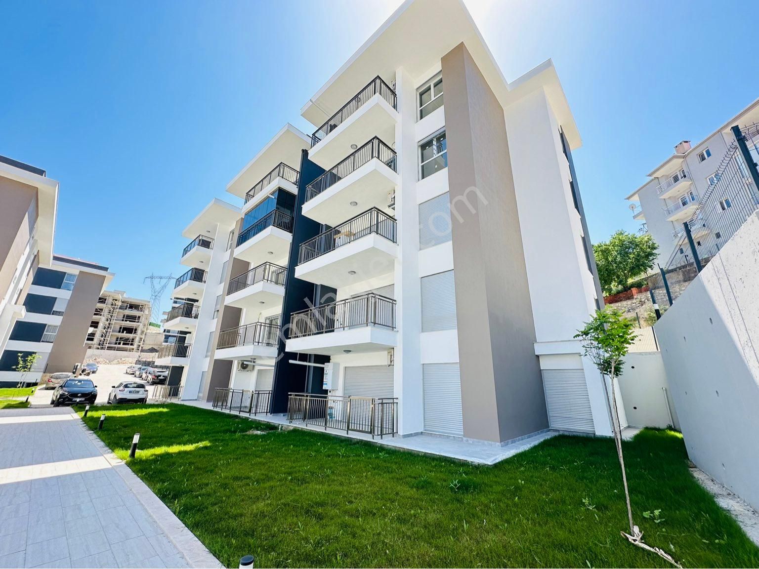 Kuşadası İkiçeşmelik Satılık Villa KUŞADASINDA DOĞALGAZ KAPALI MUTFAK EBVYN BAN. 2+1 SIFIR DAİRE