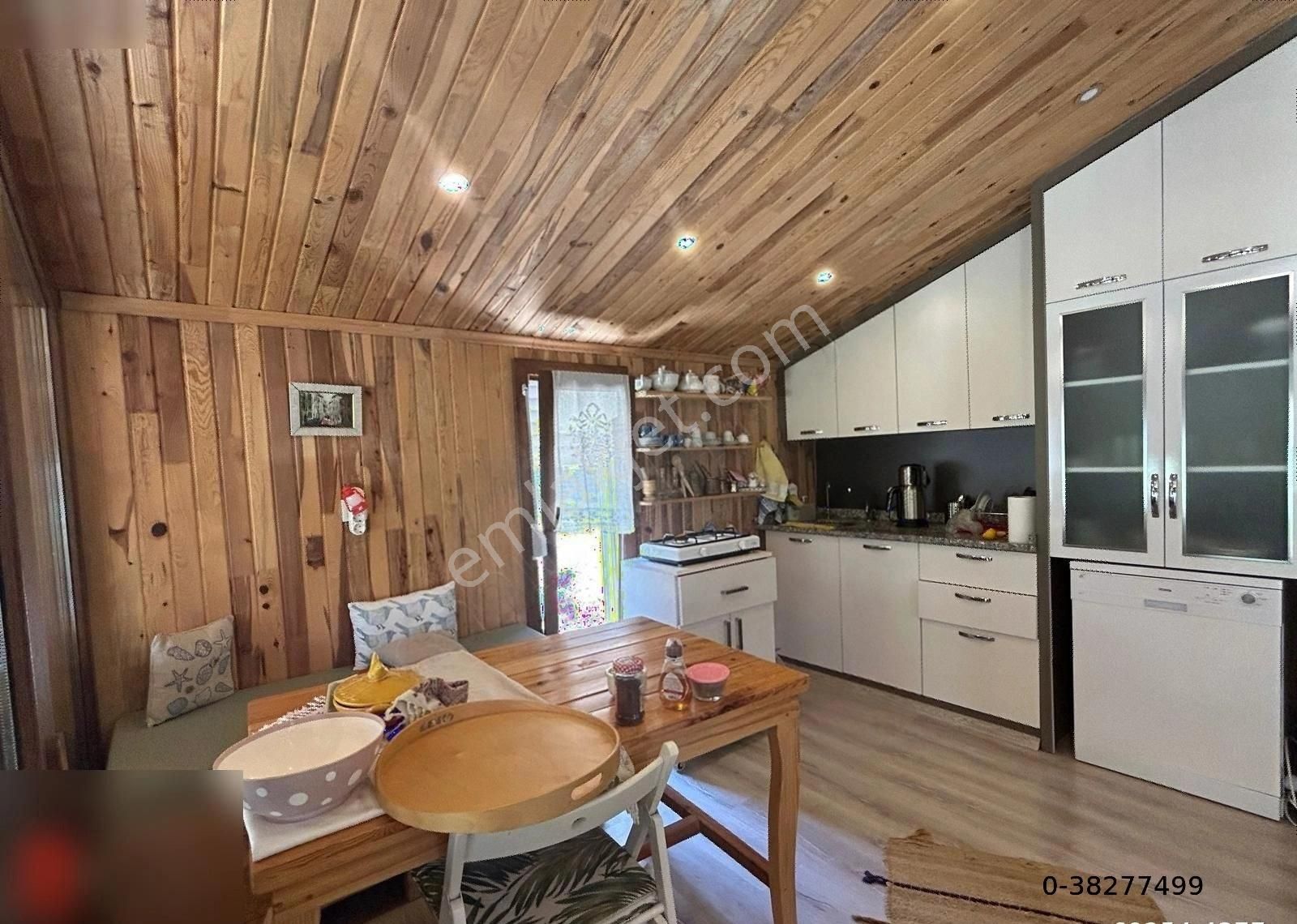 Bayatbademlerinde 800m2 Arsa İçinde Satılık Müstakil Ev - Görsel 25