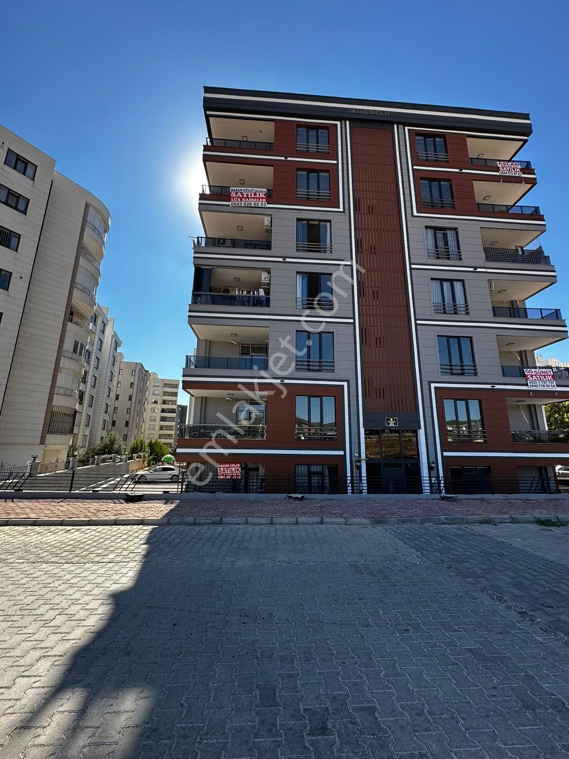 Mükemmel Lokasyon Satlık Sıfır Daire - Görsel 17