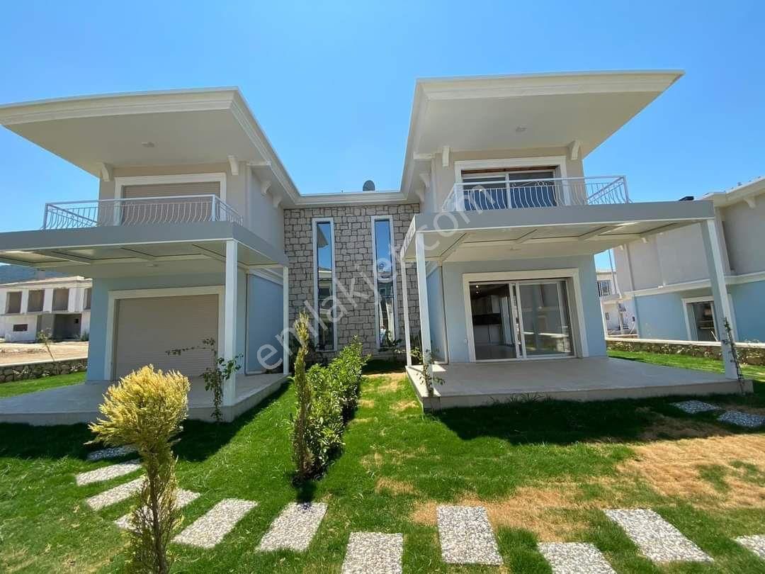 Kuşadası Davutlar Satılık Villa KUŞADASI DAVUTLARDA 3+1 VİLLA 