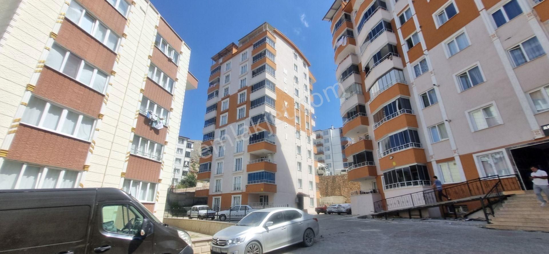 Tokat Merkez Çay Kiralık Depo VADİ EMLAK'TAN TOPÇUBAĞI MAHALLESİNDE KİRALIK DEPO