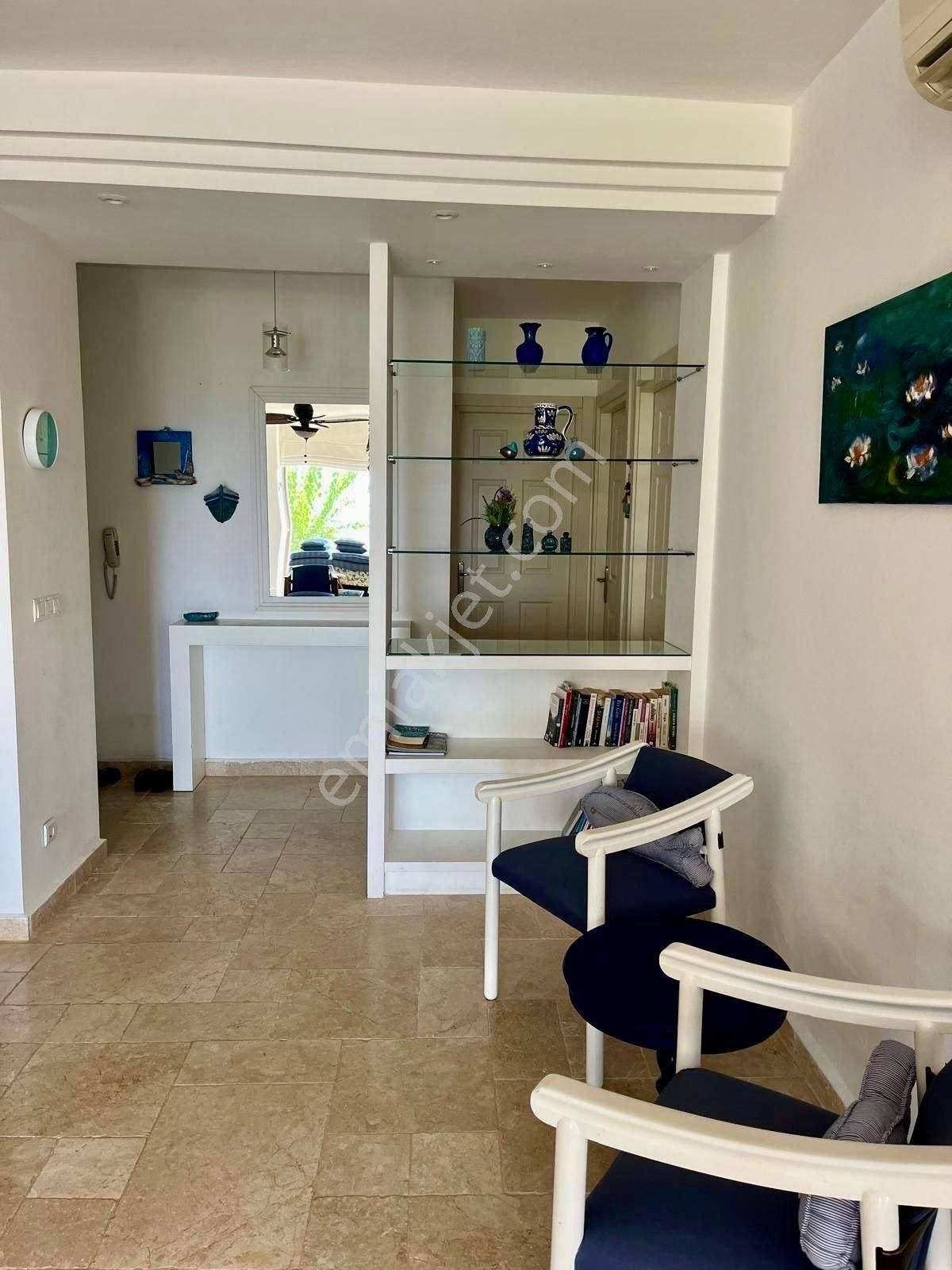 Bodrum Gümüşlük Satılık Villa Bodrum Gümüşlük'te 1.5 Dönüm Arazi İçinde Tek Katlı Tam Müstakil Satılık Villa