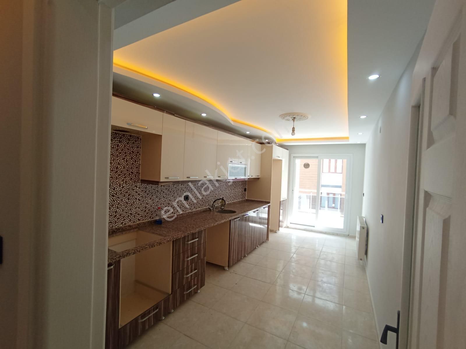 Yunusemre Muradiye Satılık Daire   MURADİYE MAHALLESİ   (SATILIK)   3+1 170 M2 5 KATLININ ÇATI DUBLEXİ