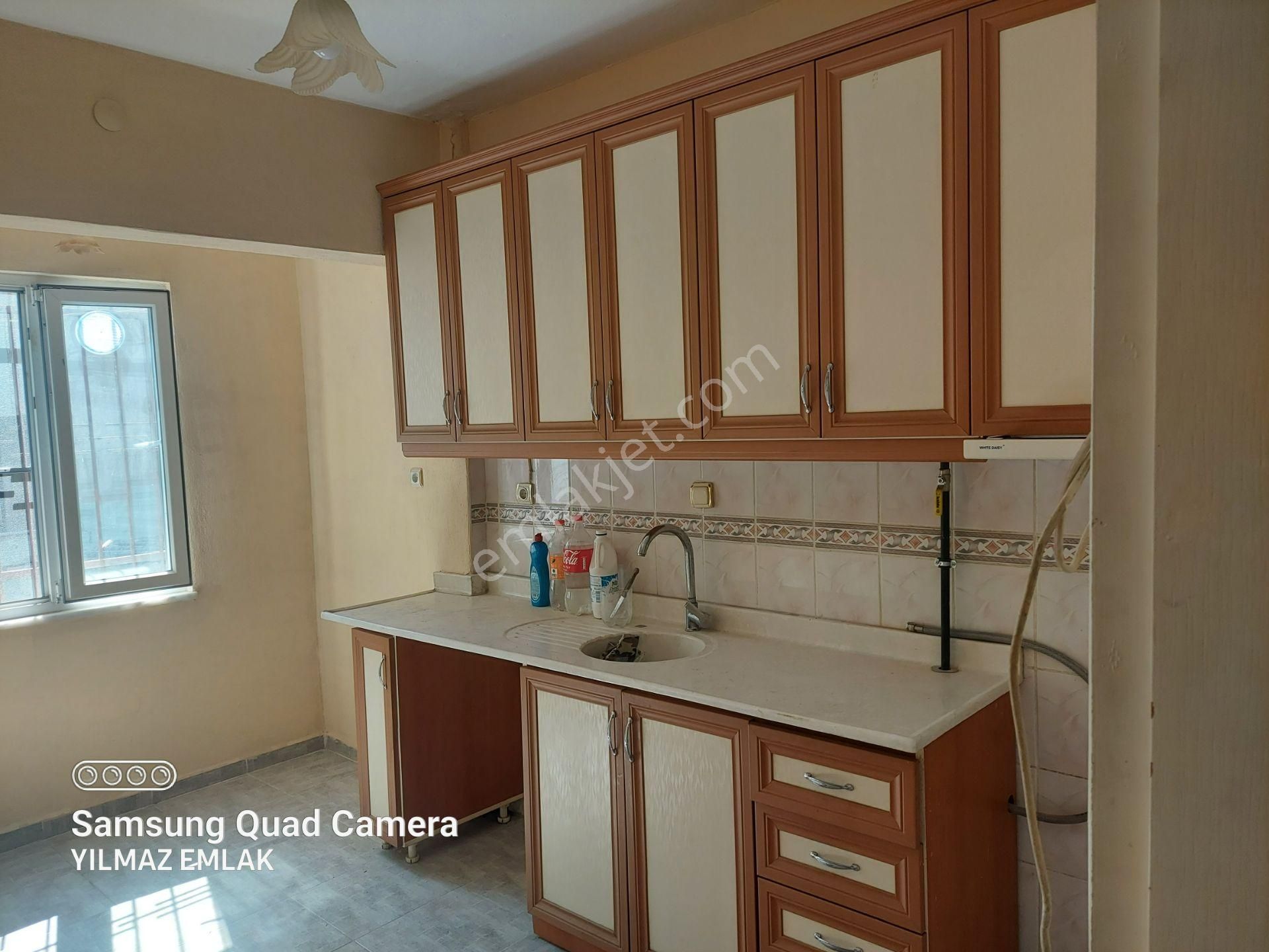 Nazilli Cumhuriyet Kiralık Daire  209 CUMHURİYET MAHALLESİNDE KİRALIK 2+1 DOĞALGAZLI DAİRE