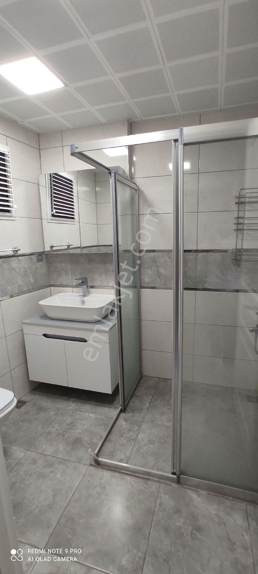 Seyhan Akkapı Kiralık Müstakil Ev  SEYHAN AKKAPI YES MARKET CİVARI TERASLI KİRALIK 3+1 DAİRE