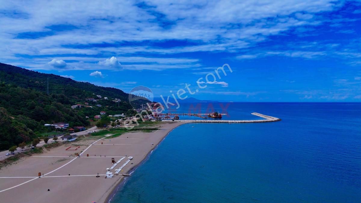 Karacabey Kurşunlu Satılık Villa Karacabey Kurşunlu'da Deniz Manzaralı İkiz Villa