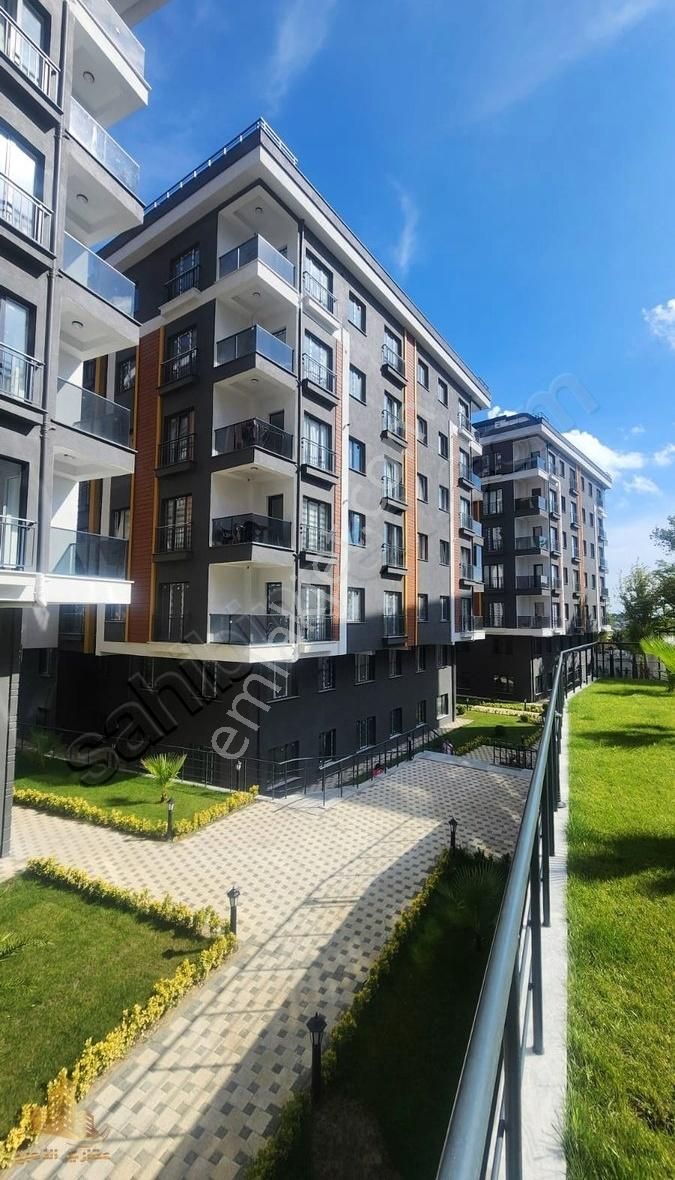 Beylikdüzü Gürpınar Kiralık Daire BEYLİKDÜZÜ VİNCENZA KONAKLARI 2 SİTESİ 2+1 YENİ SIFIR DAİRE