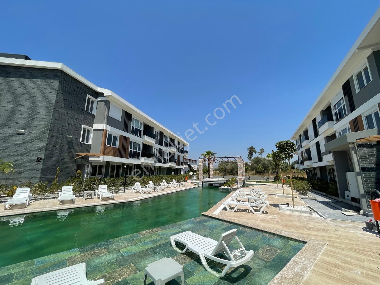 Manavgat Evrenseki'de Site İçerisinde Yatırıma Uygun Eşyalı 2+1 Satılık Daire!!!!!