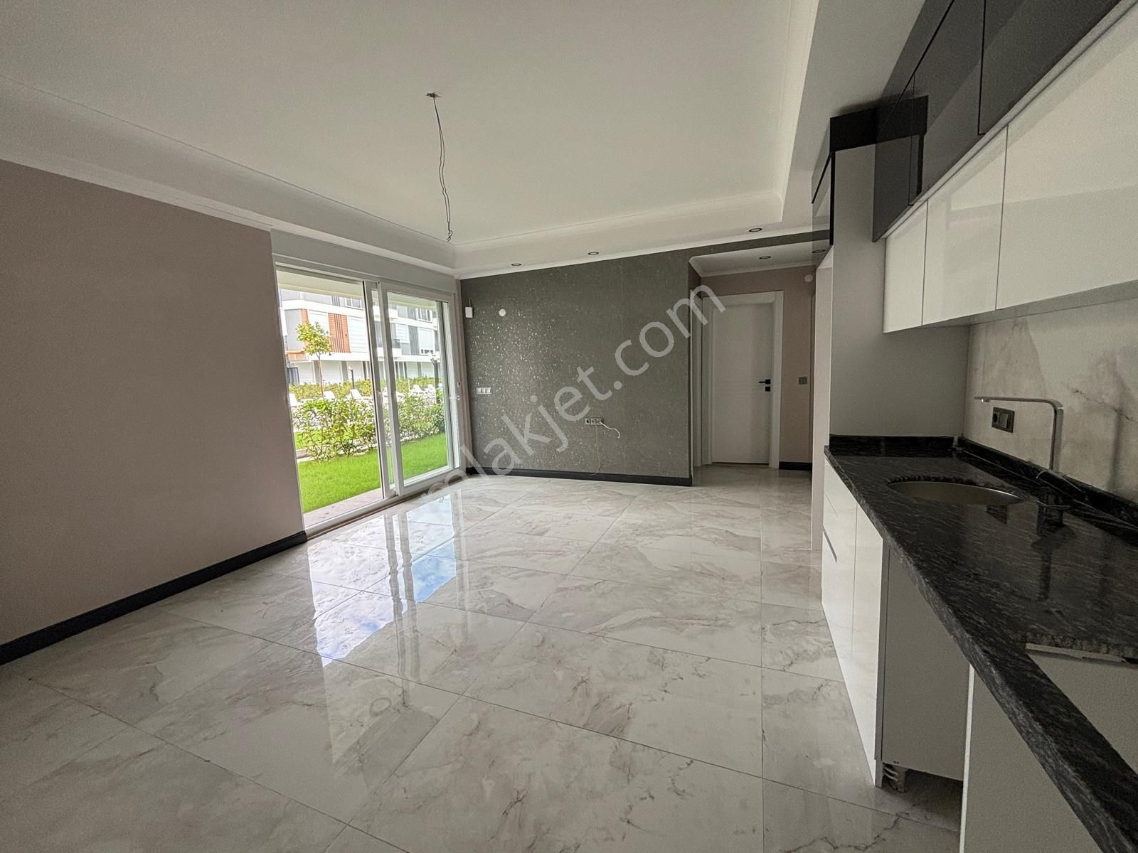 Manavgat Evrenseki'de Site İçerisinde Bahçe Katı 1+1 Satılık Daire!!!!! - Görsel 3