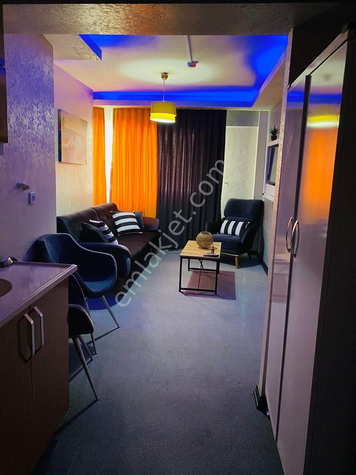 Karşıyaka Çarşı İşbankası Sokagı Günlük Kiralık Lüks Daire - Görsel 9