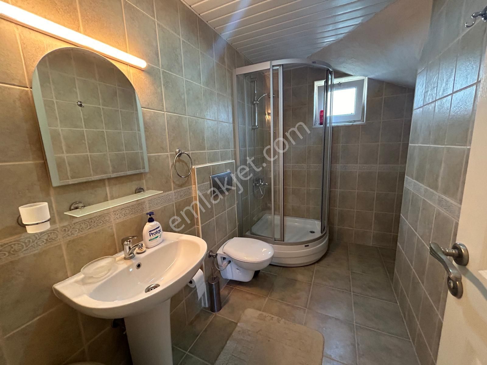 Büyük Plaja Yakın 4 Dairelik Havuzlu Sitede Eşyalı Dubleks - Görsel 12