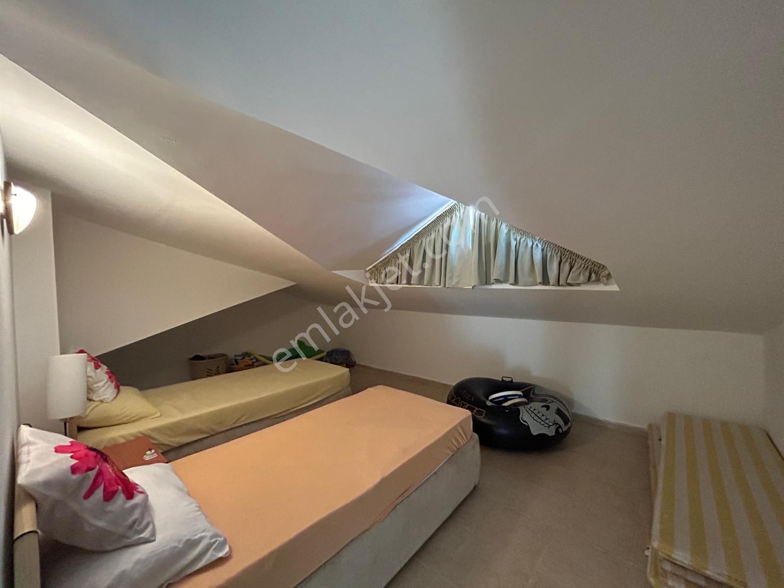 Büyük Plaja Yakın 4 Dairelik Havuzlu Sitede Eşyalı Dubleks - Görsel 20