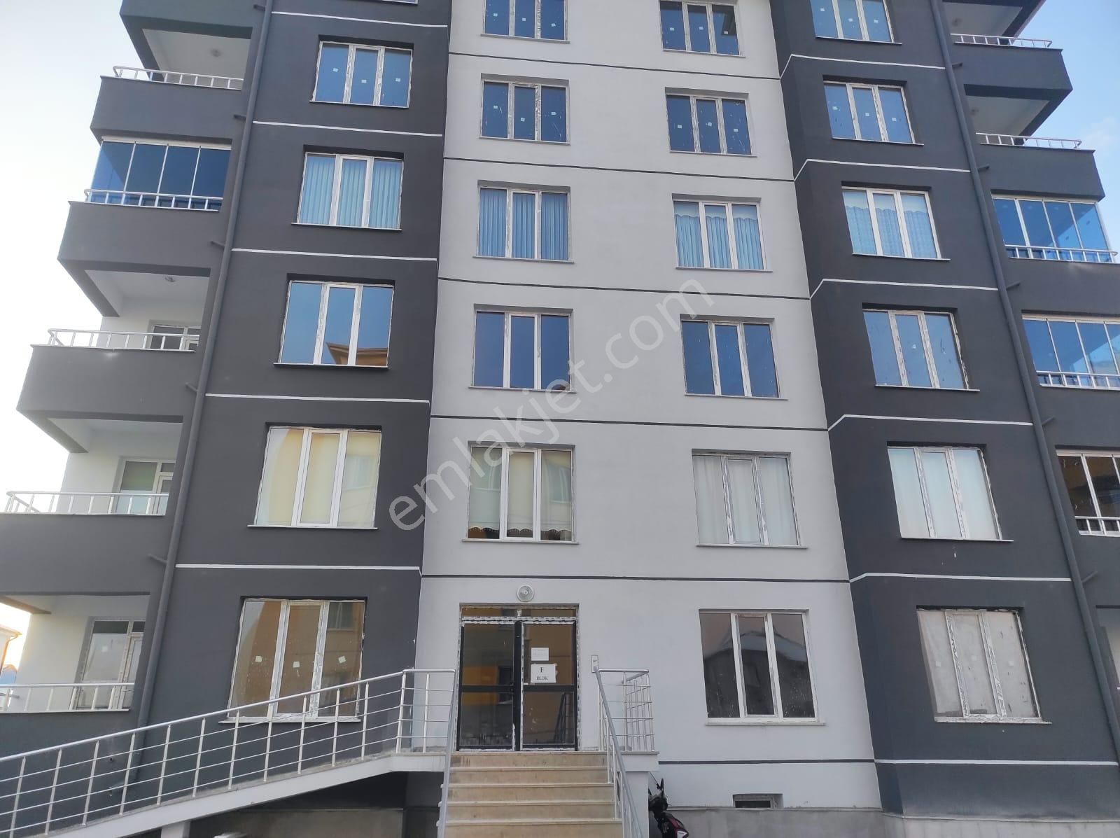 Kozaklı Hoca Ahmet Yesevi Satılık Daire  SAHİBİNDEN SATILIK 3+1 DAİRE