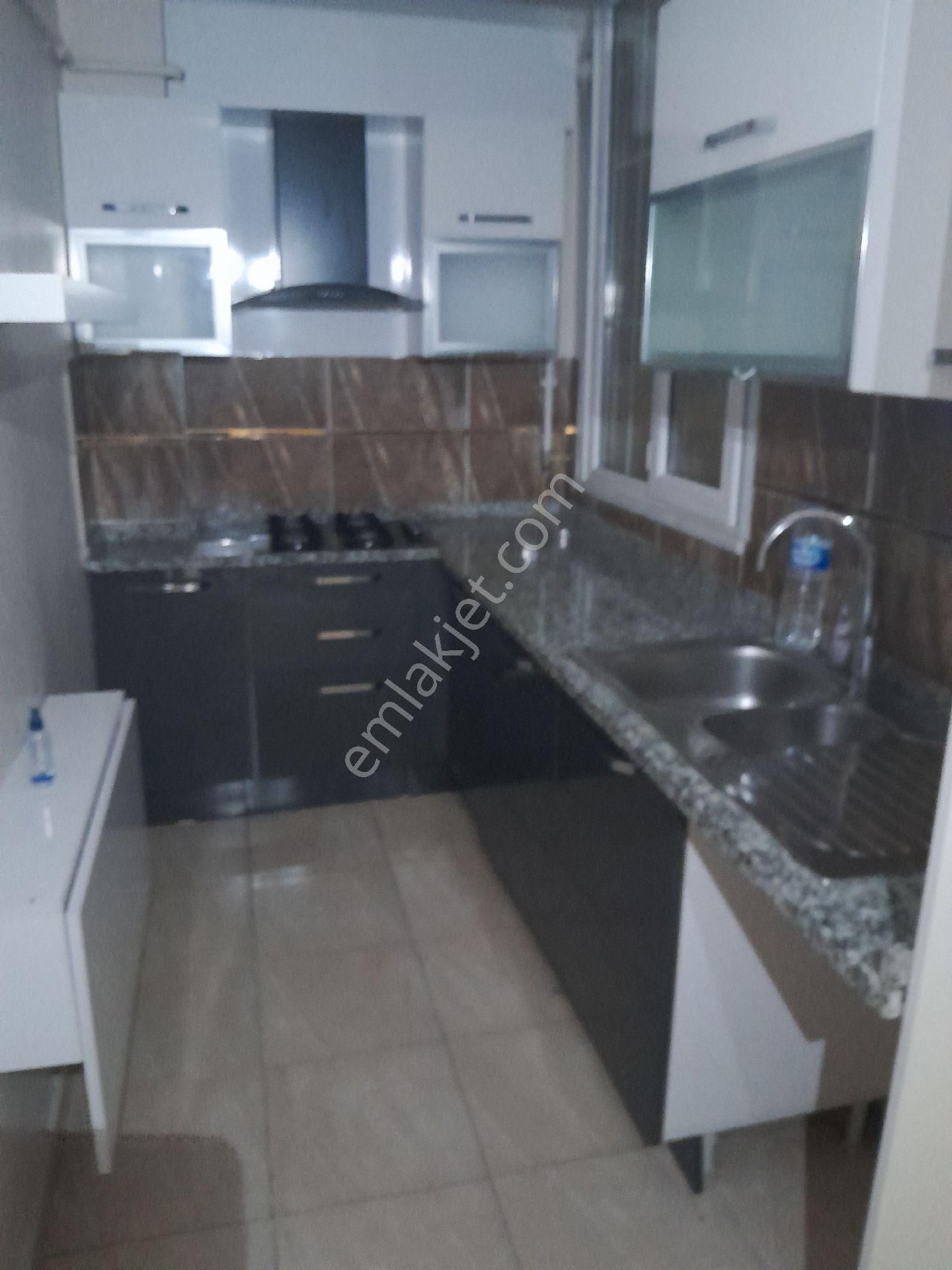 Bahçelievler Zafer Satılık Daire YENİBOSNA YILDIRIM BEYAZIT CAD SATILIK 3+1 120.M2 DAİRE 