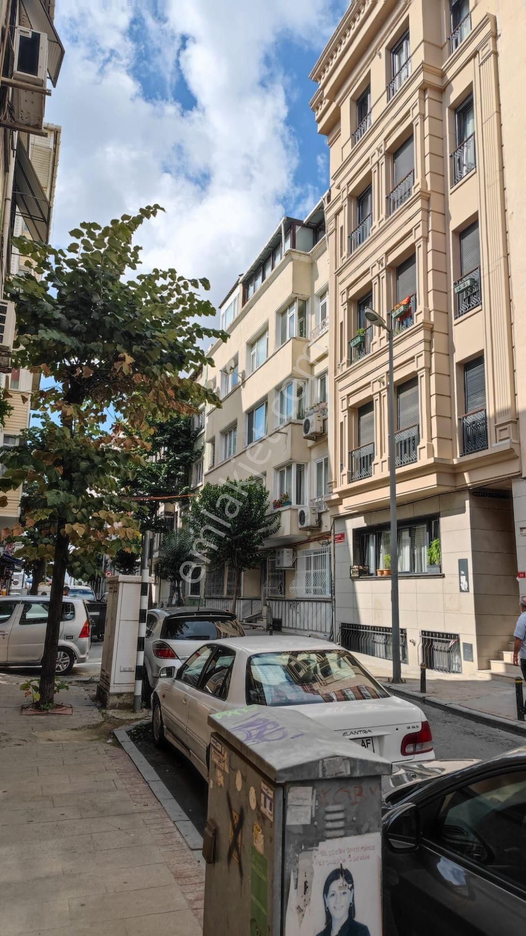 Şişli Feriköy Satılık Daire  KURTULUŞ BOZKURT SOKAK TA 2,5 + 1 FERAH DAİRE