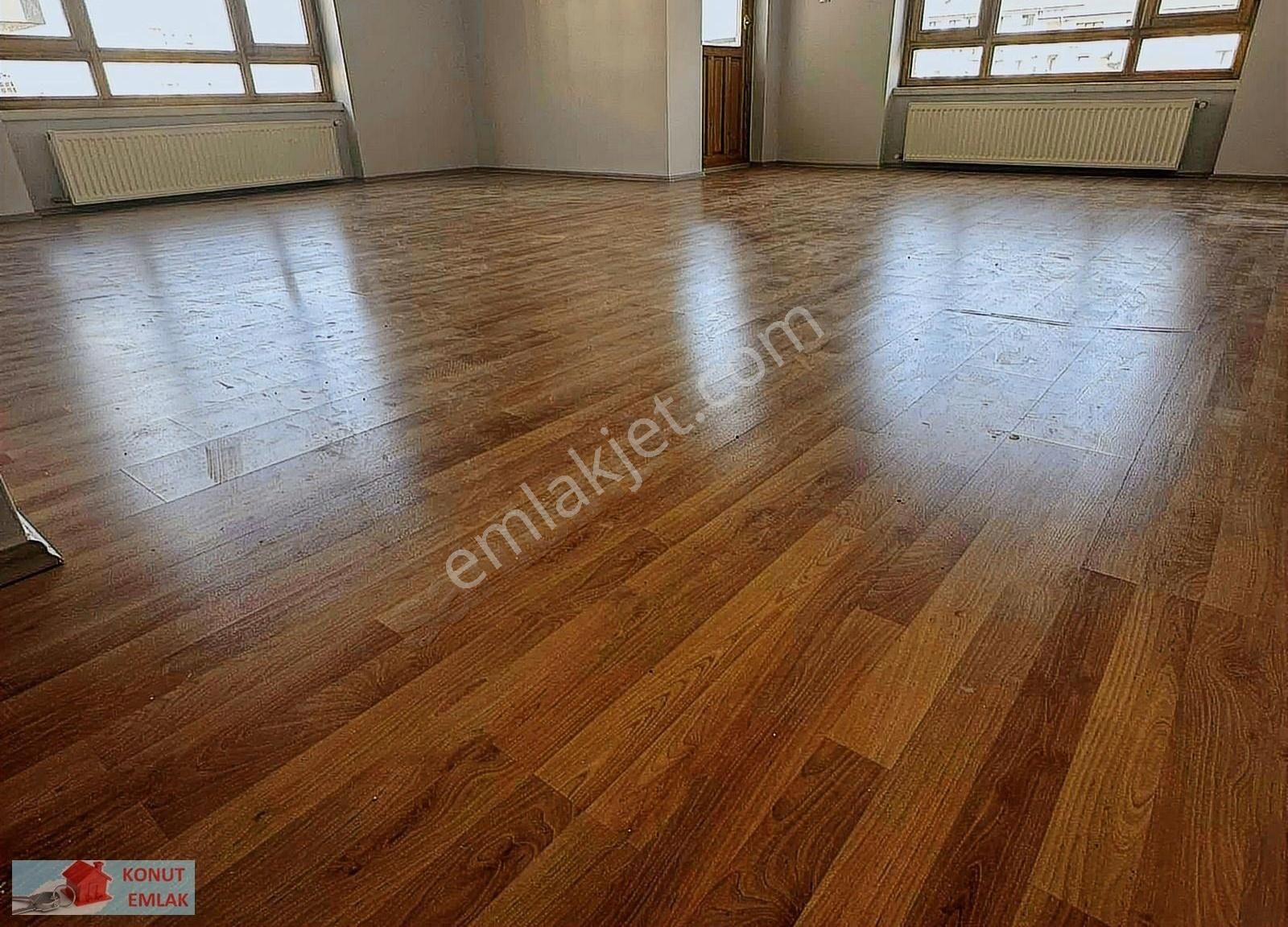 Çankaya Ata Kiralık Daire ÖVEÇLERDE FULL YAPILI ASANSÖRLÜ 3+1 KİRALIK DAİRE