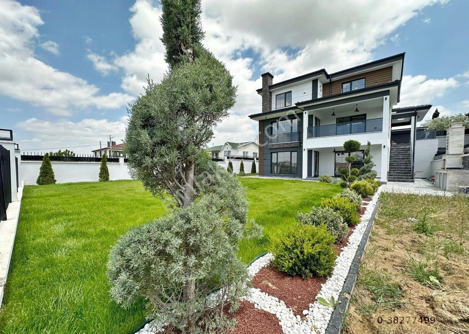 Akyurt Yeşiltepe Satılık Villa ÖZKARDEŞLER'den ÖZEL KONSEPT! ÖZEL TRİPLEKS! AKYURT MERKEZDE 7+2