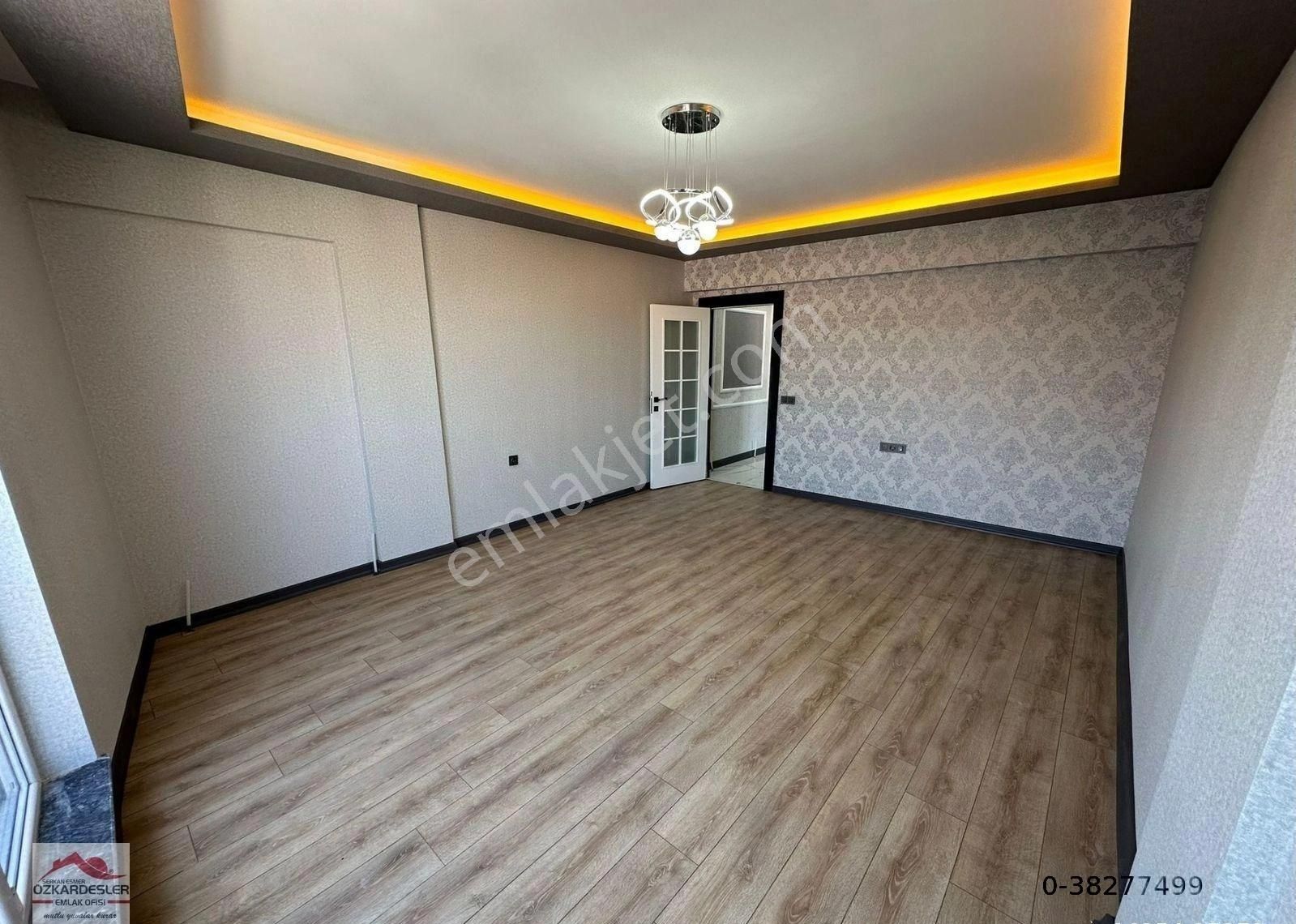 Keçiören Atapark Satılık Daire ÖZKARDEŞLER'den CADDE ÜZEERİNDE FULL+FULL YAPILI S.LÜX 3+1 DAİRE