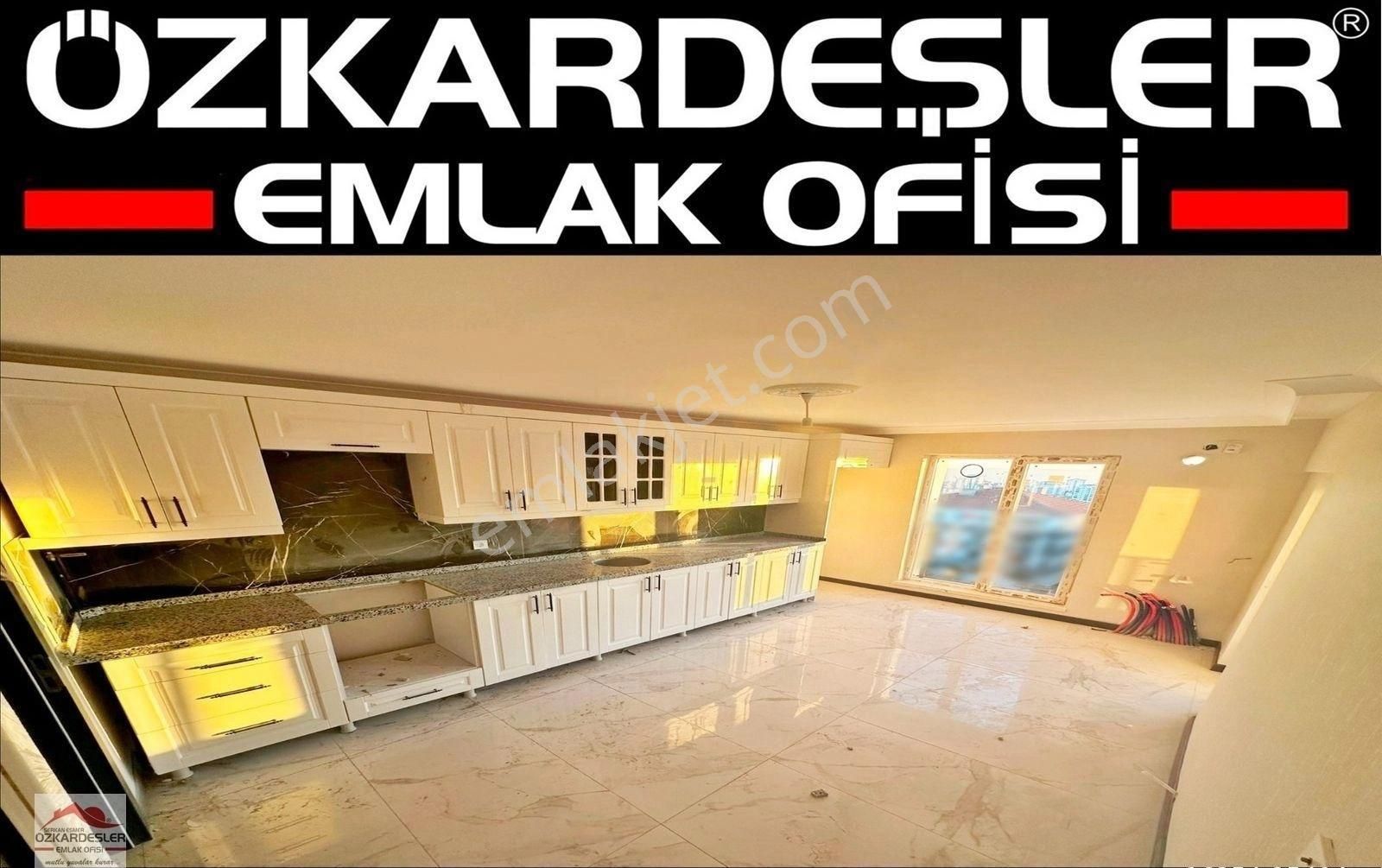 Keçiören Ayvalı Satılık Daire ÖZKARDEŞLER'den SELİM CAD ÜZERİ & SİTE KONSEPTİ GENİŞ 3+1 DAİRE.