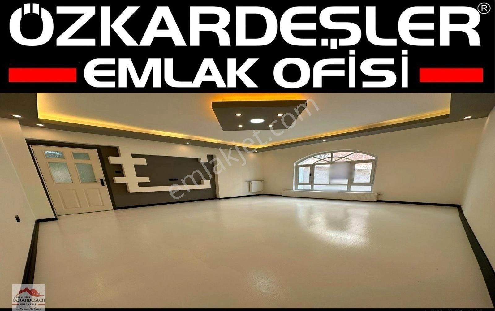 Keçiören Köşk Satılık Daire *ÖZKARDEŞLER'den ÖZEL KEÇİÖREN HASTANESİ YAKINI FULL YAPILI 3+1.