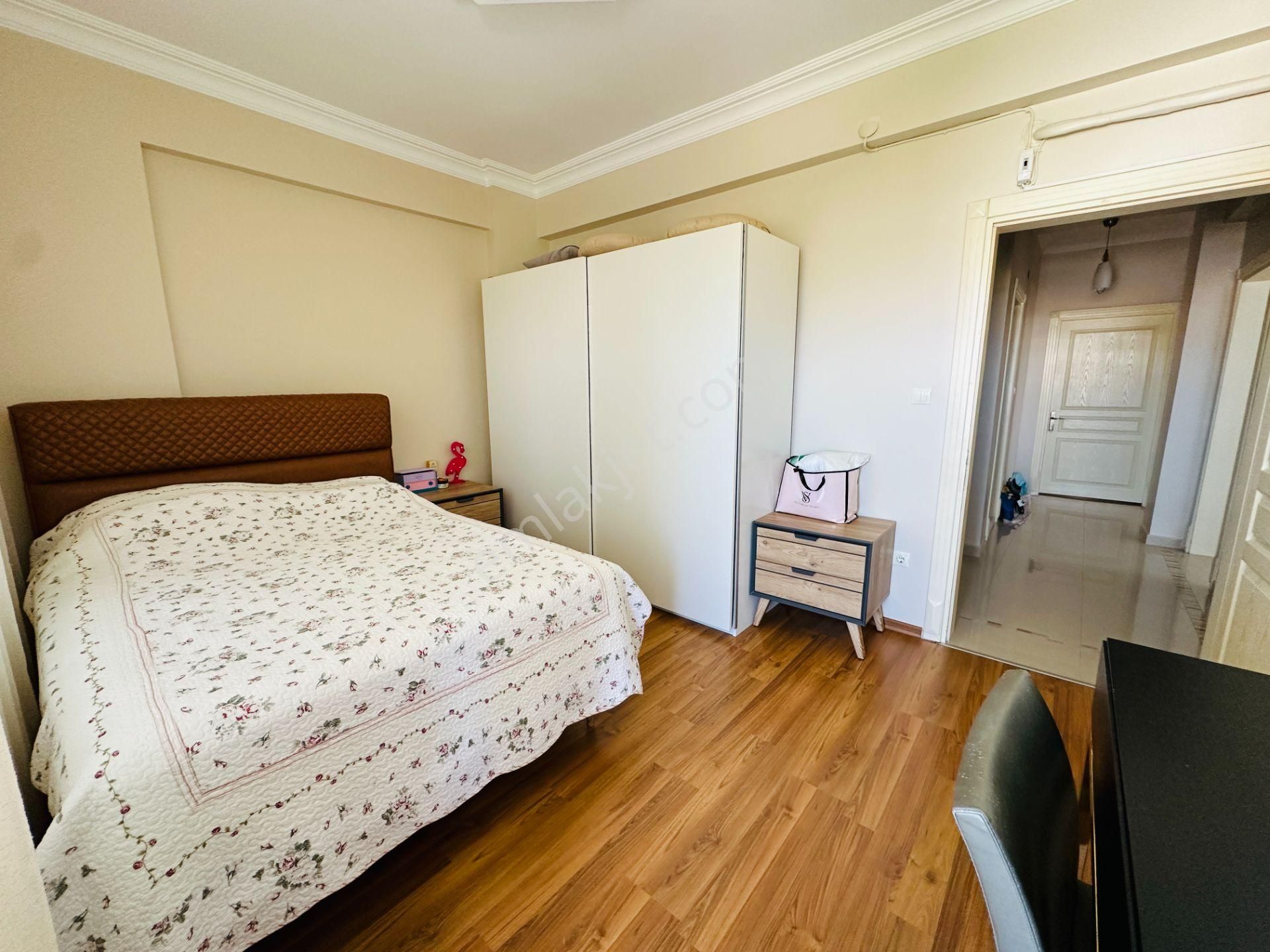 Kamiloba'da 1400m2 Arsa İçinde 500m2 6+1 Satılık Muhteşem Villa - Görsel 23