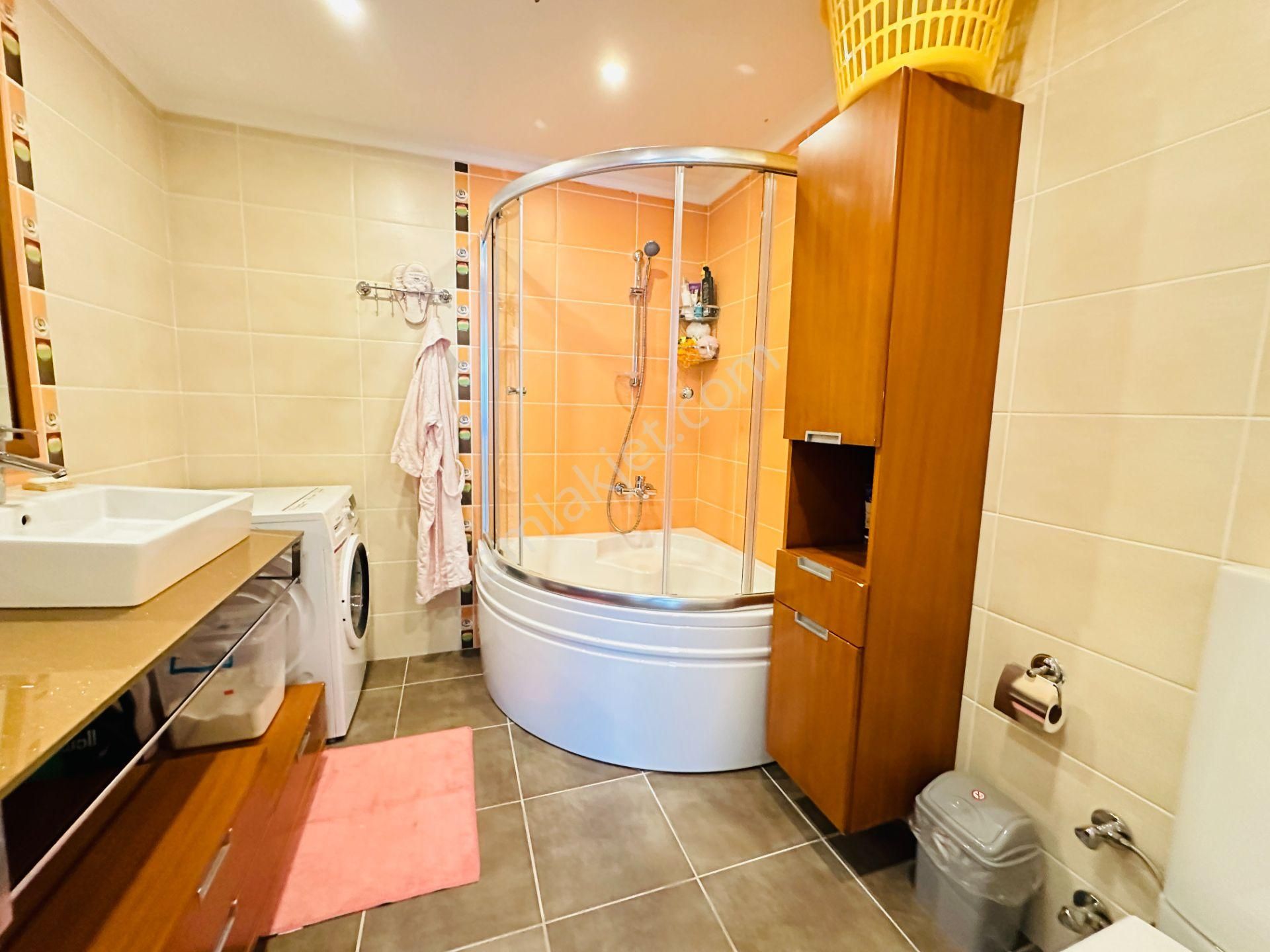 Kamiloba'da 1400m2 Arsa İçinde 500m2 6+1 Satılık Muhteşem Villa - Görsel 26