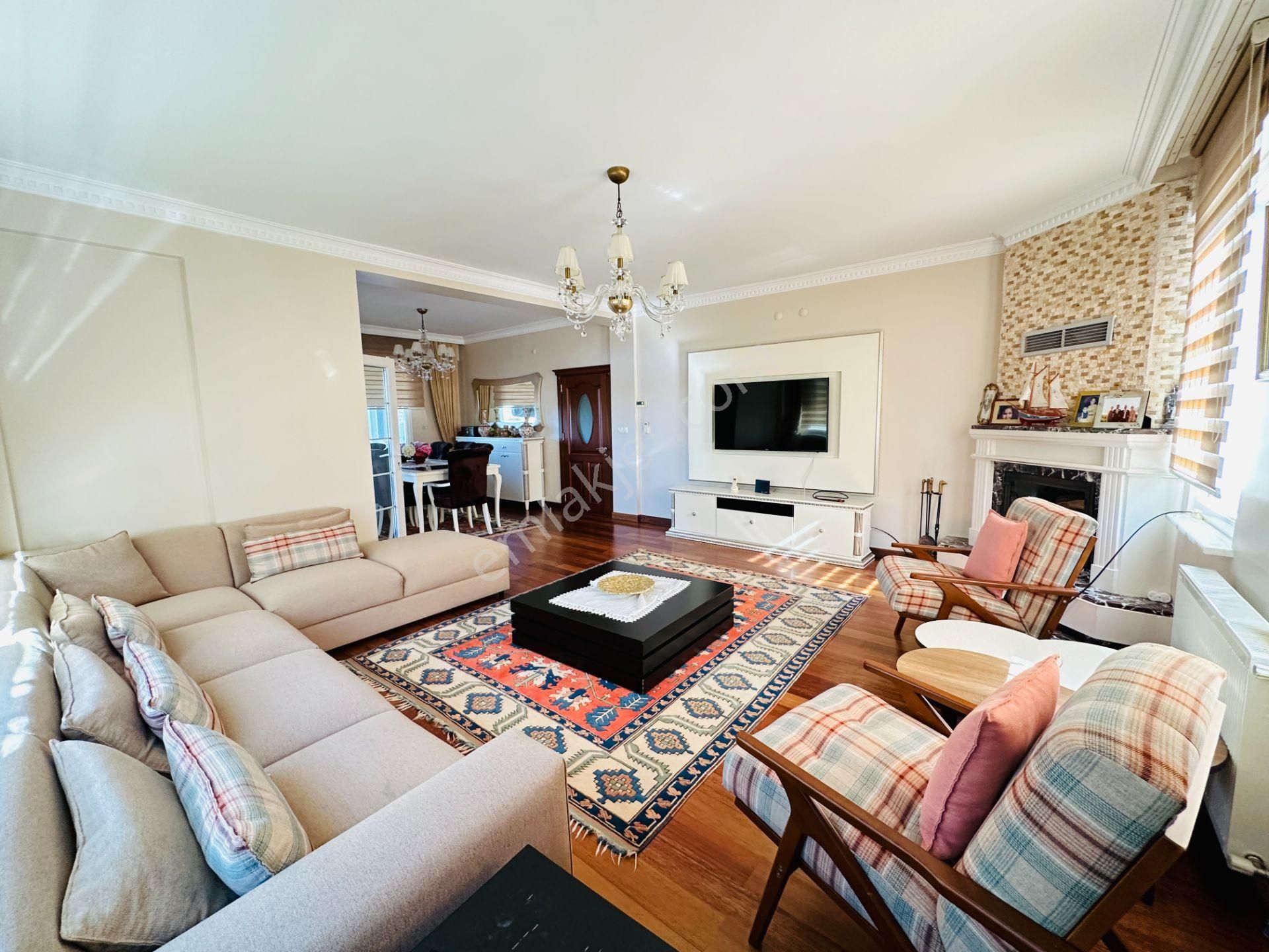 Kamiloba'da 1400m2 Arsa İçinde 500m2 6+1 Satılık Muhteşem Villa - Görsel 6