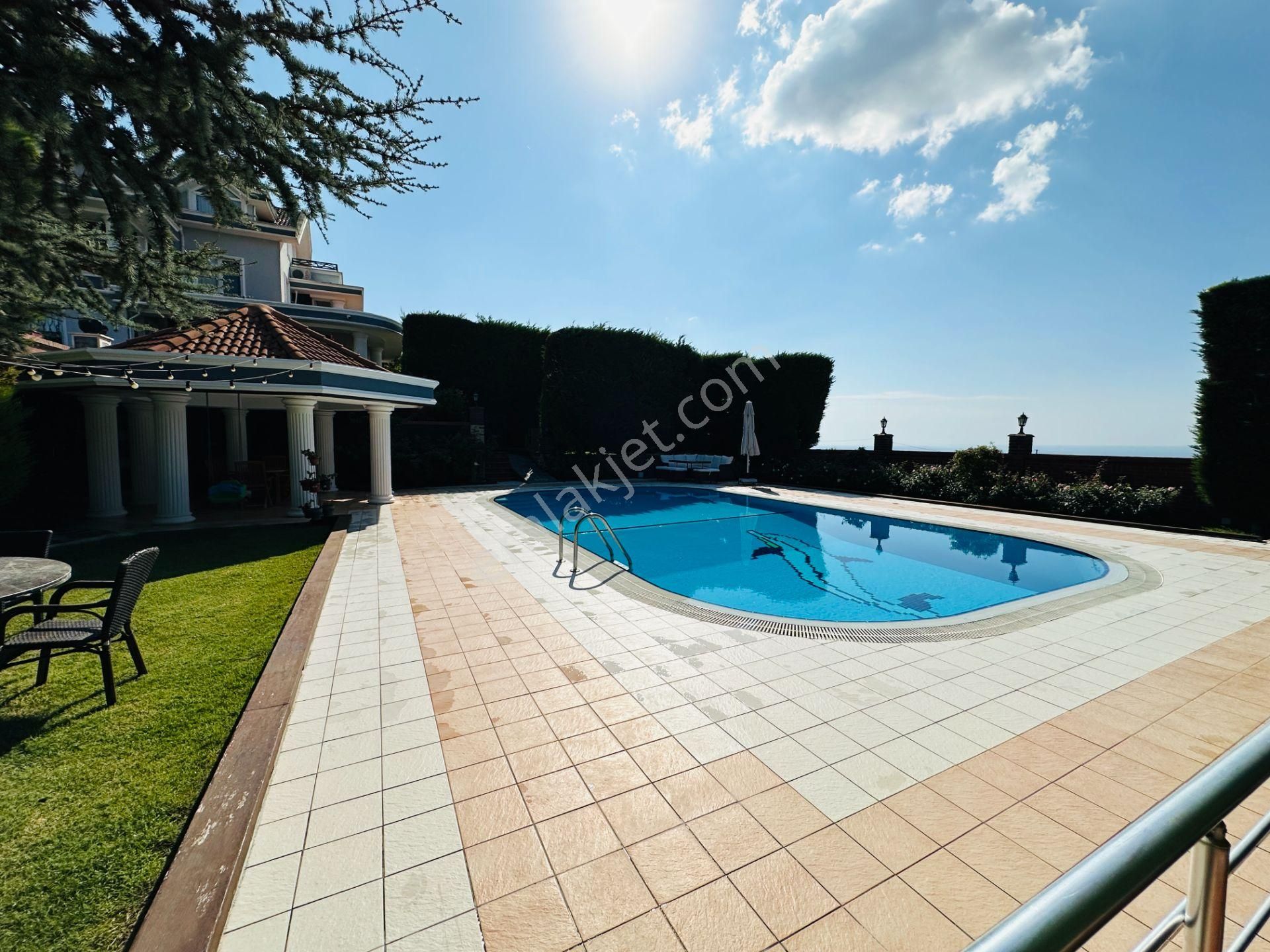 Kamiloba'da 1400m2 Arsa İçinde 500m2 6+1 Satılık Muhteşem Villa - Görsel 41