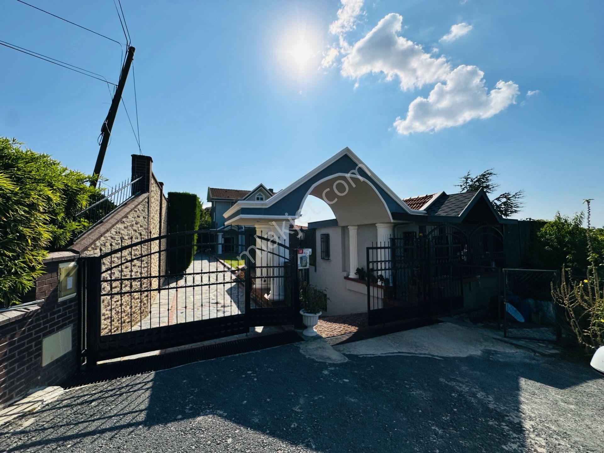 Kamiloba'da 1400m2 Arsa İçinde 500m2 6+1 Satılık Muhteşem Villa - Görsel 39