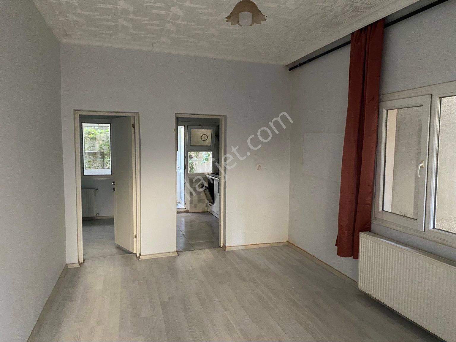 Bornova Yıldırım Beyazıt Kiralık Daire YILDIRIM BEYAZITTABAKIMLI 2+1