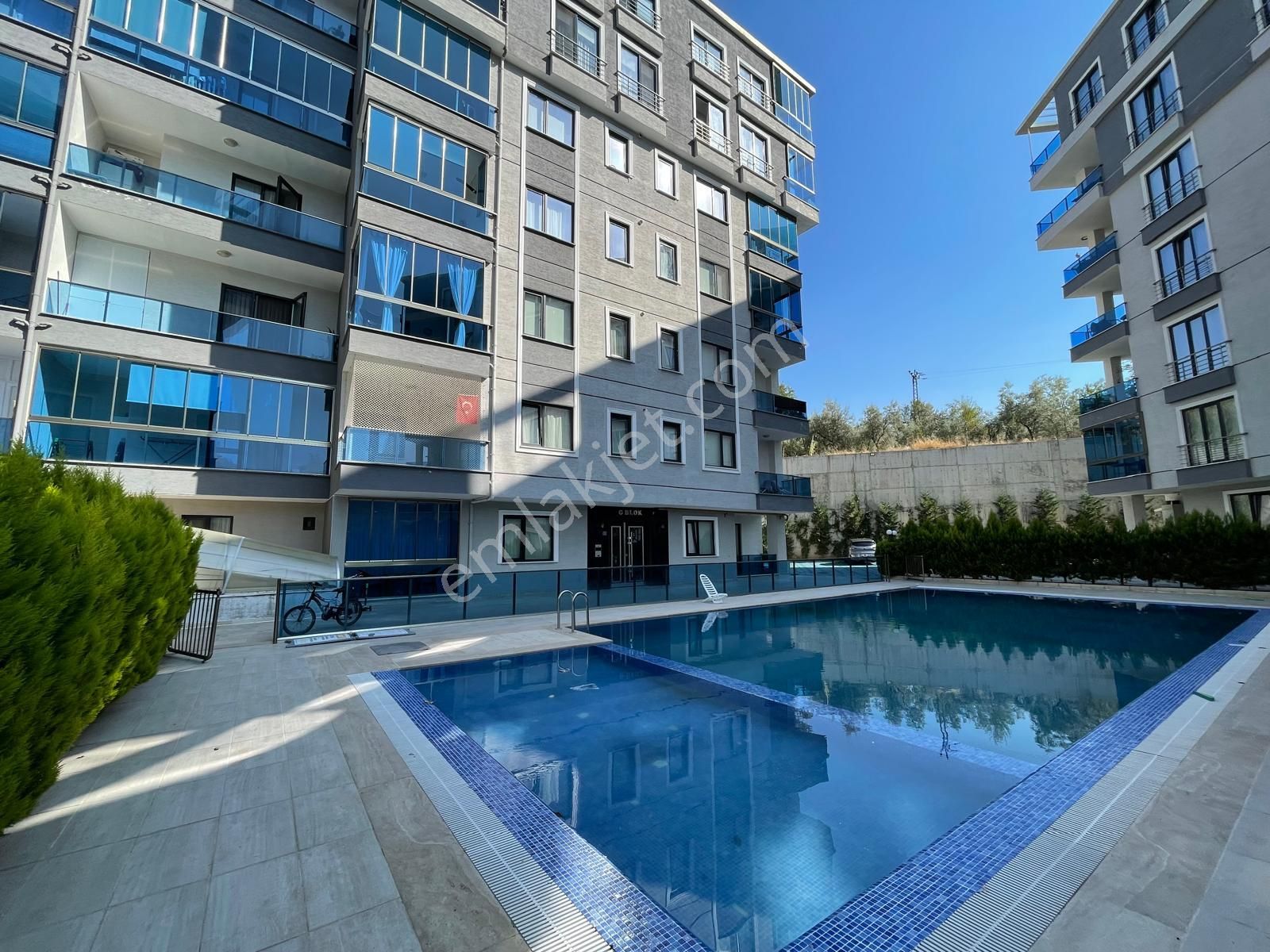 Mudanya Yeni Satılık Daire  MUDANYA YENİ MAH. HAYAT REZİDANS DA SATILIK 1+1 DAİRE