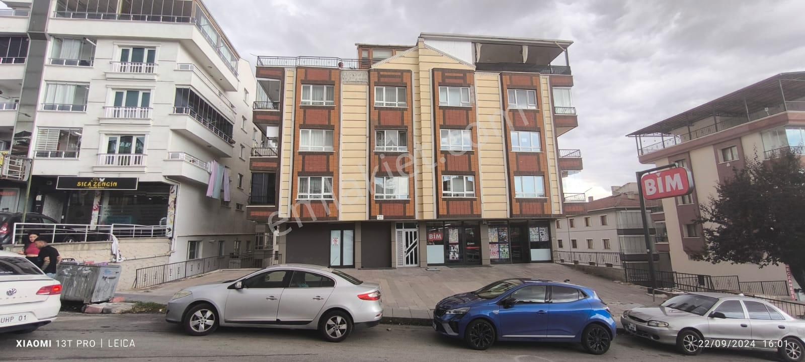 Etimesgut Topçu Satılık Daire  ELVANKENT'TE MUKEMMEL KONUMDA SATILIK 5+1 DAİRE