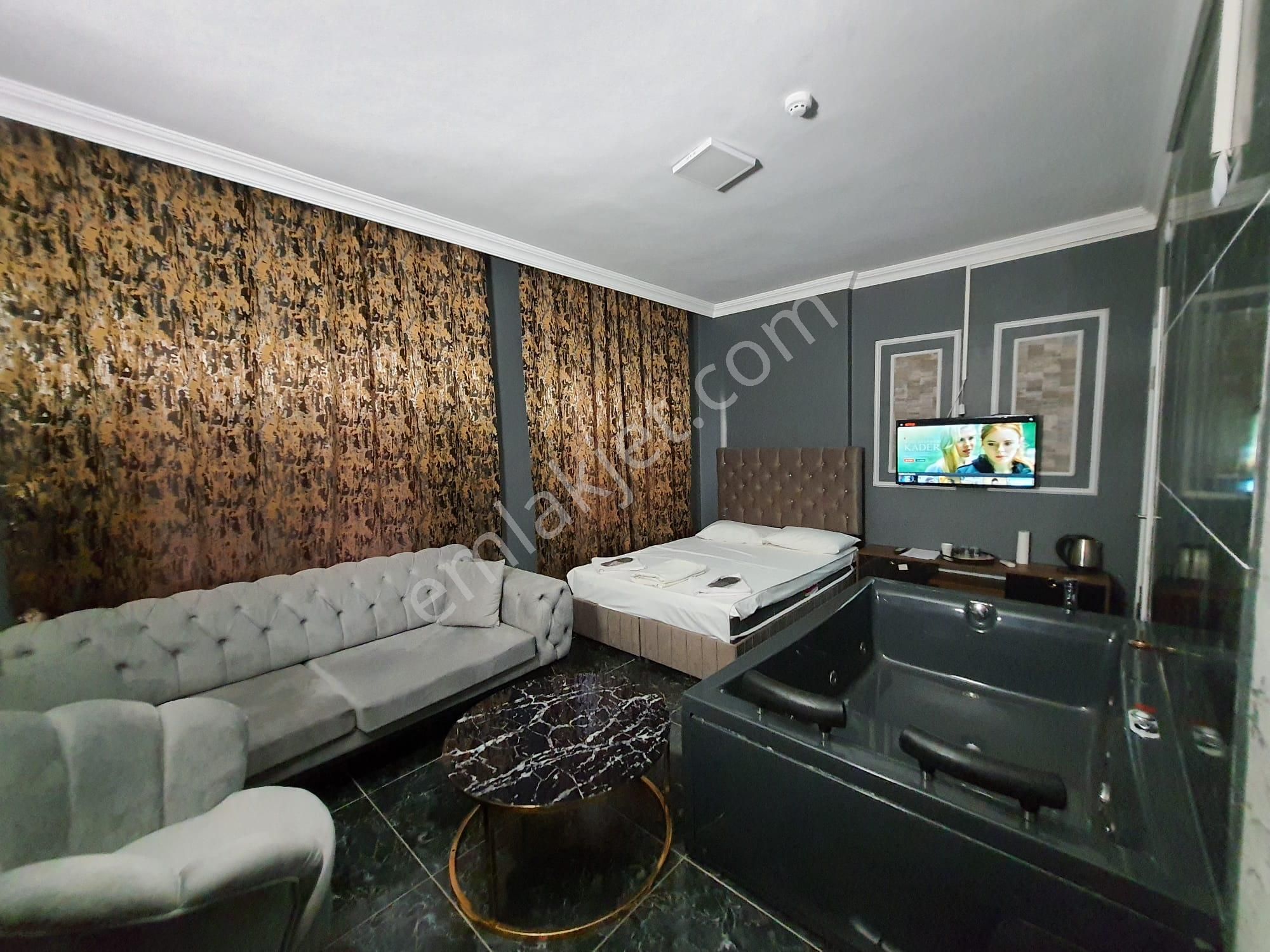 Üsküdar Acıbadem Günlük Kiralık Daire  ULTRA LÜX SEÇENEKLERİMİZLE 1+0 1+1 2+1 JAKUZİLİ DAİRELER