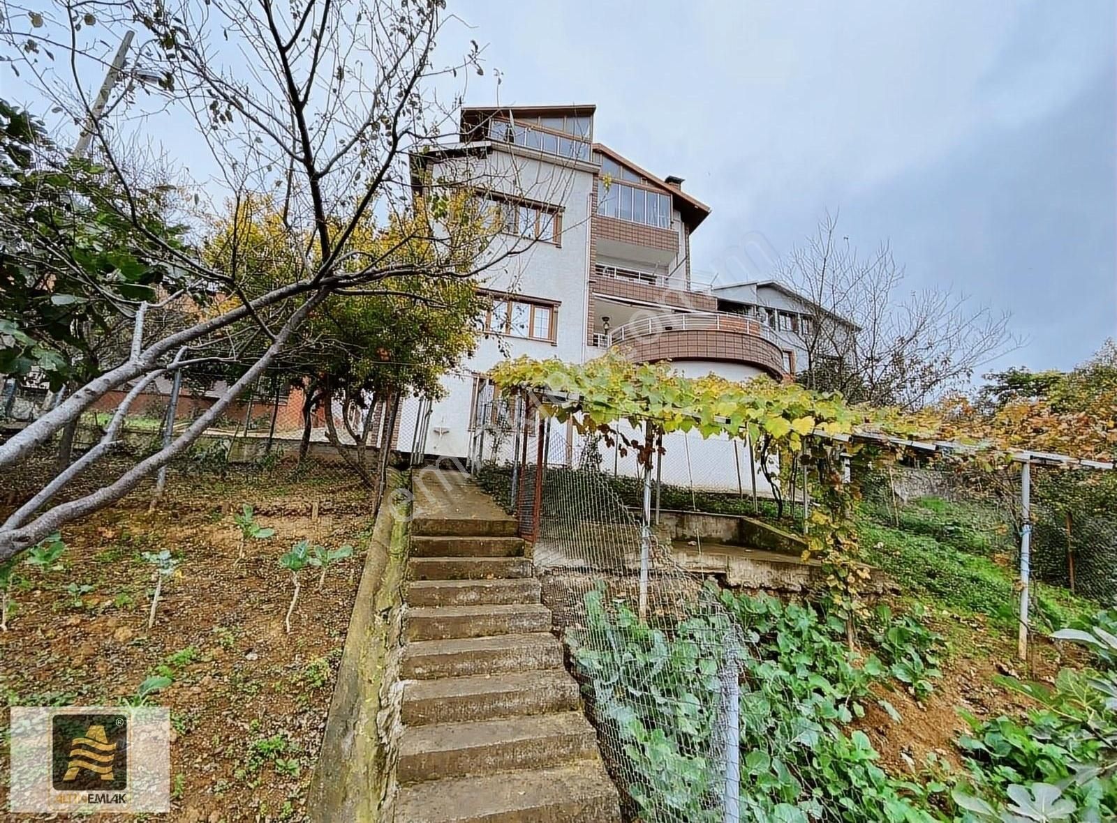 Ortahisar Çukurçayır Satılık Villa ALTIN EMLAK TRABZON ÇUKURÇAYIRDA SATILIK VİLLA