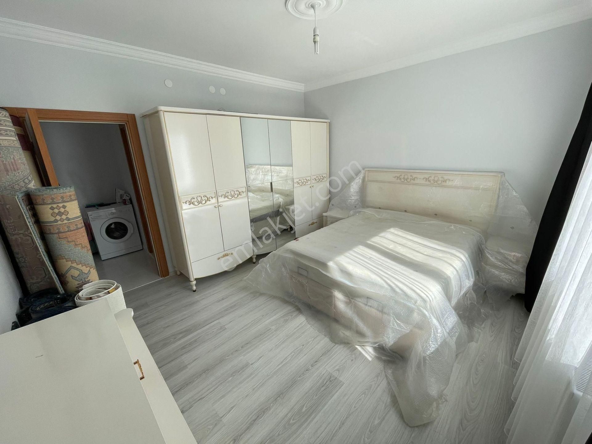 Yozgat Merkez Çapanoğlu Kiralık Daire  ÜNİVERSİTE YOLUNDA 3+1 KİRALIK DAİRE**BURCU EMLAKTAN**