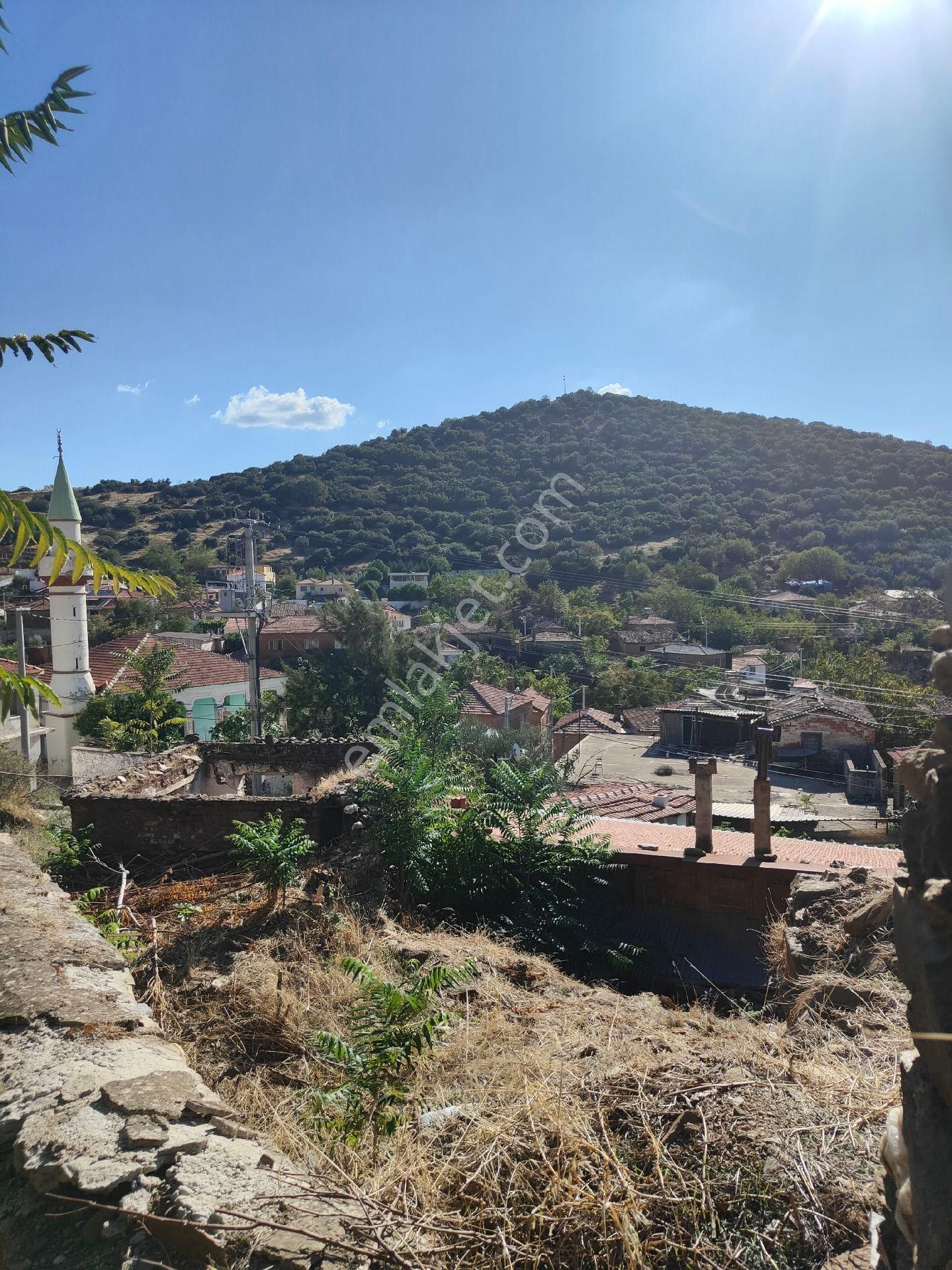 Bayındır Gayrimenkul - Bayındır Yusuflu Köyünden Satılık Köy Evi - Görsel 23