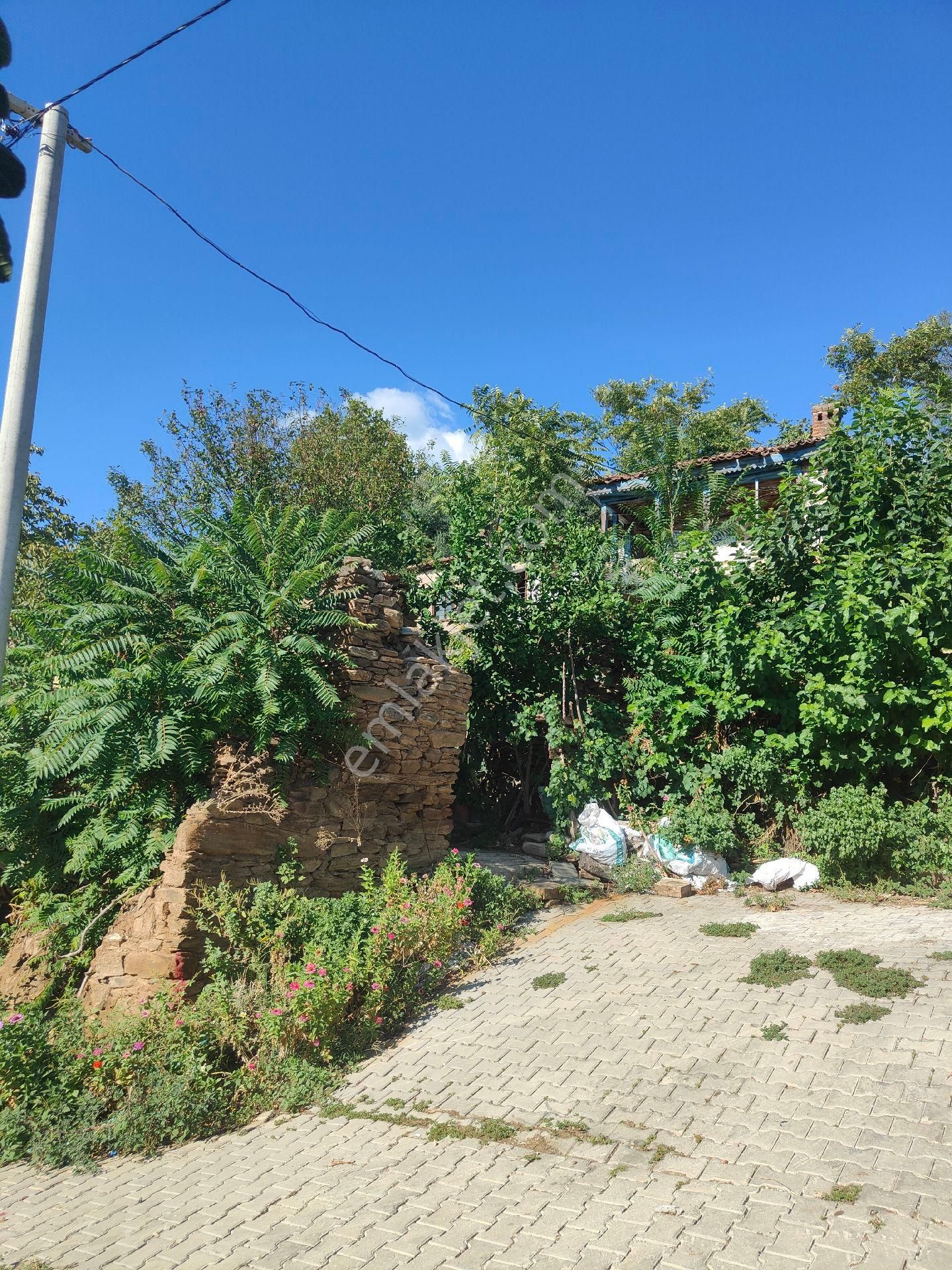 Bayındır Gayrimenkul - Bayındır Yusuflu Köyünden Satılık Köy Evi - Görsel 24